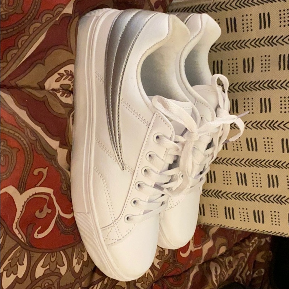 Only wore once